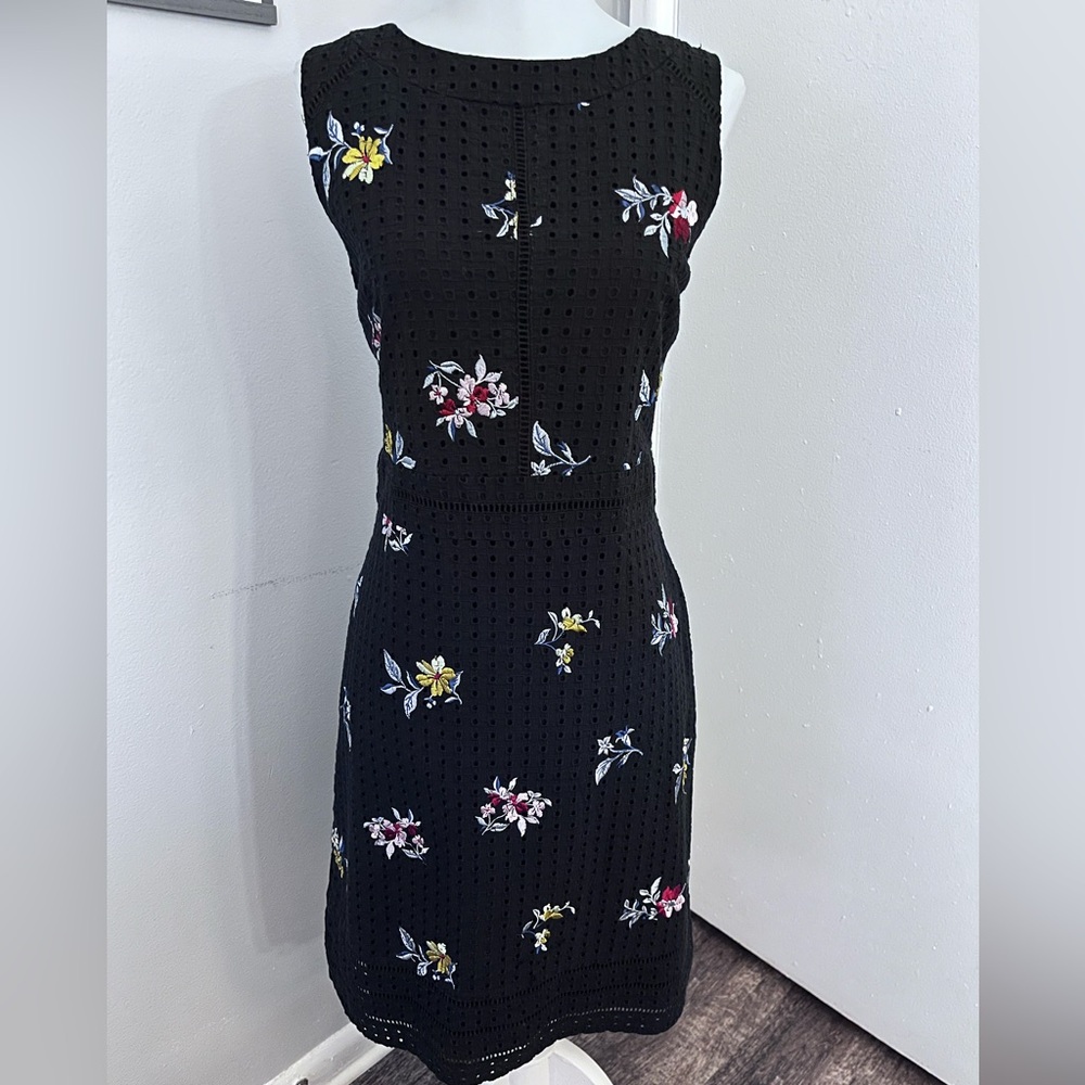 Ann Taylor Black Floral Midi Dress
